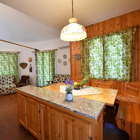 公寓 Casa Elisa 萨尔奇图库列里